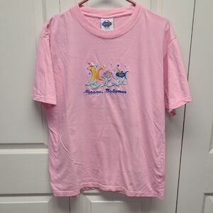 Resortwear Embroidered Fish Nassau Bahamas Pink Women's Tee L